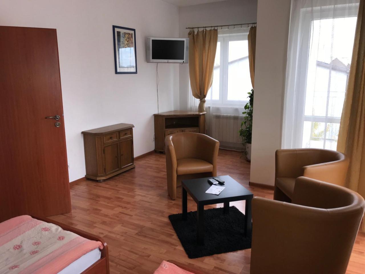 Roko Appartement Warschau